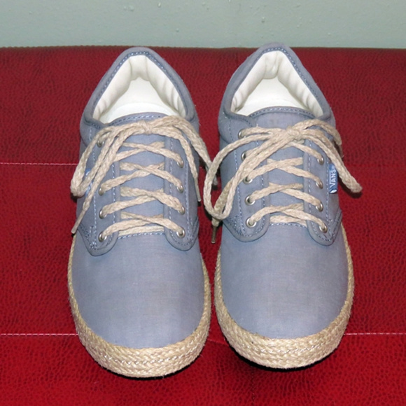 VANS Chambray Denim Atwood Sneaker - NIB - Sz 8.5 - Picture 3 of 7